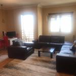 Shitet banesa 3 dhomëshe 88m2 kati 4 në lagjen Aktash