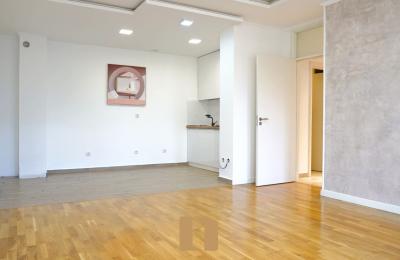 Banesë Në Shitje Në Aktash