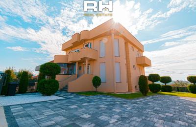 Shtëpi 345m² me QIRA në Hajvali