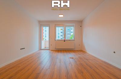 Banesë – Zyre 75m² me QIRA te Rruga B