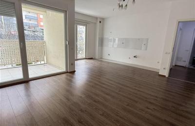 Banese & Zyre me qira Rruga B Kati i 1 – Termokos 85m2