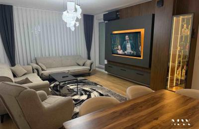Banese me qira Rruga B – 3 Ac Klima Kati i 5