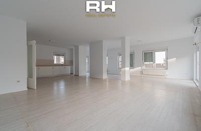 Penthouse 175m² + 88.9m² me QIRA te Rruga C