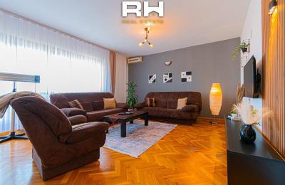 Kat shtëpie 115m² me QIRA në Dragodan