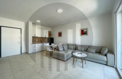 Banesë me 1 Dhomë Gjumi në Shitje në Shëngjin-Kune