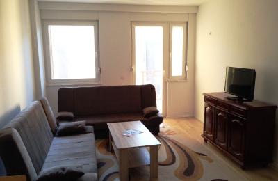 Shitet banesa 2 dhomëshe në lagjen Mati 1, 65.4m2, kati i 4-rë