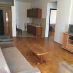 Ipet me qira banesa 3 dhomeshe 80m2 KalabriaEmshir