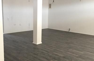 Ipet me qira lokali 130m2 kati perdhes lagja Bregu i Diellit