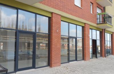 Ipet me qira Lokali 150m2 kati përdhesë në lagjen Kalabri