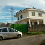 Shitet vile dy kateshe ne Rrashbull Durres.
