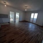 Shitet banesa 3 dhomshe 86m2 kati 8 Fushë Kosovë