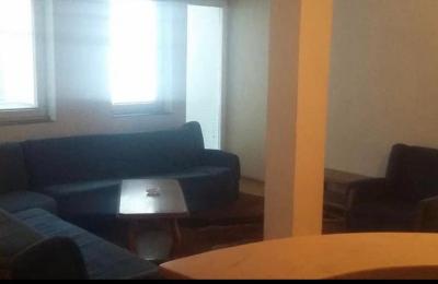 Shitet banesa 2 dhomshe 67m2 kati 2 Prishtinë