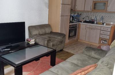 Shitet banesa 2 dhomëshe 67m2 kati 3 Fushë Kosovë