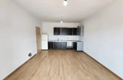 Apartament në shitje ne Plazh
