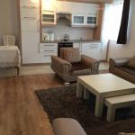 Shitet banesa 2 dhomëshe në lagjen Mati 1, 63m2 kati 5-të (me lift)