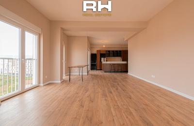 Penthouse – Duplex 260m² + 80m² me QIRA në ‘Prime City’, Veternik