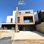 Shtëpi 305m² +70m² për SHITJE, Matiqan