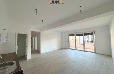 Banesë 95.83m² për SHITJE, Tophane
