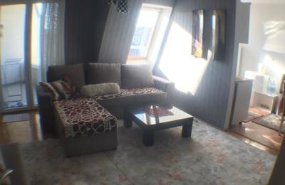 Ipet me qira banesa 2 dhomëshe në Fushë Kosovë me sipërfaqe 70m2