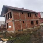 Shitet shtepia 2 katshe 250m2 me 2.5 Ari Truall në Fushë Kosovë