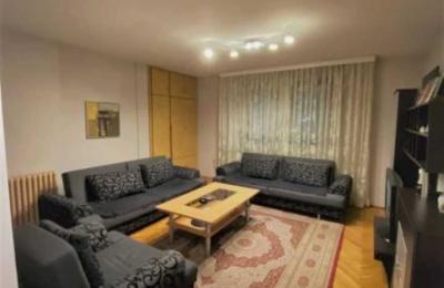 Shitet banesa 3 dhomshe 78m2 kati 3 Dardani