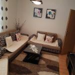 Shitet banesa 3 dhomshe 74m2 kati 5 lagja Dodona