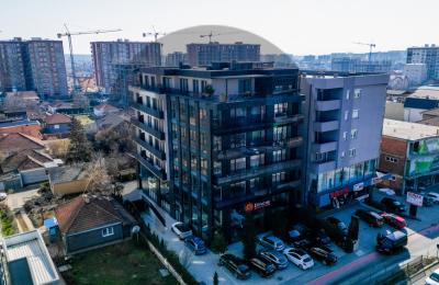 Zyrë 350m² me qira në Fushë Kosovë