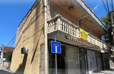 Ringa (Shitet Shtepia në rr,Zenel Hajdini)397/23