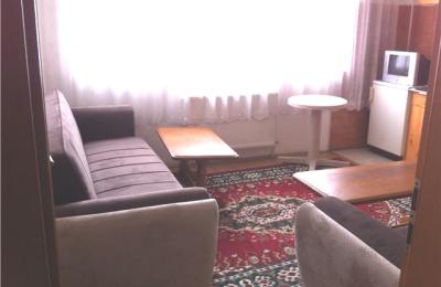 Ipet me qira banesa 3 dhomëshe 55m2 në lagjen Arberia