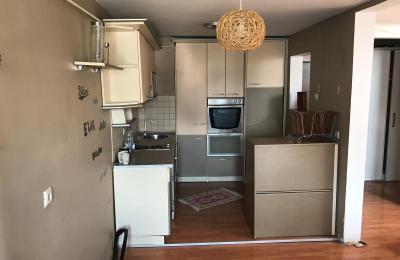 Shitet banesa 2 dhomëshe 50m2 kati 5 Kodra e Diellit