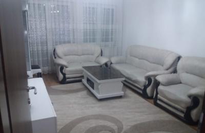 Shitet banesa 3 dhomshe 81m2 kati 7 Fushë Kosovë