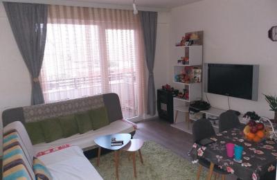 Shitet banesa 2 dhomëshe 62m2 kati 1 në Fushë Kosovë