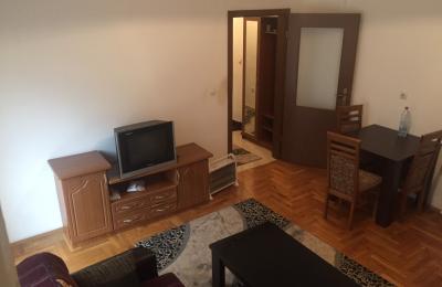 Ipet me qira banesa 3 dhomëshe 65m2 kati 2 në lagjen Kalabri