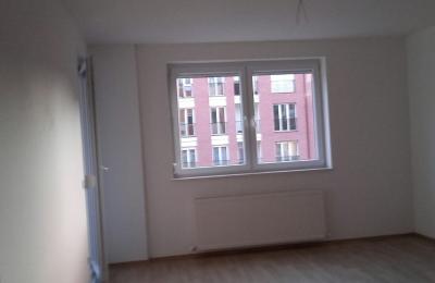 Ipet me qira banesa 2 dhomëshe 56m2 kati 2 në lagjen Mati 1