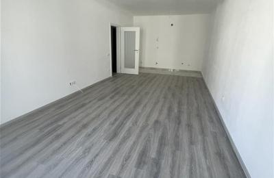 Ipet me qira banesa 2 dhoshe 90m2 kati 6 Fushe Kosove