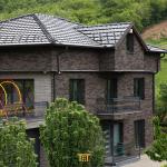 Shtëpia 350m² për #QIRA në Siqevë