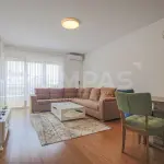 Ofrohet PËR QIRA Banesë e bukur 1+1 në objektin "Royall Mall" në rrugën B në Prishtinë