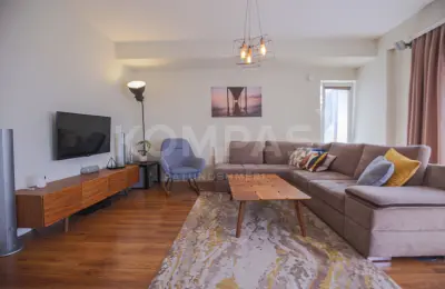 Ofrohet PËR ‪QIRA‬ Banesë e lezetshme në objektin "Vatra" në lagjen e Muhaxherëve