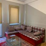 Shitet banesa 2 dhomshe 51m2 kati përdhes lagja dodona