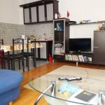 Shitet banesa 3 dhomshe 87m2 kati 5 Qender