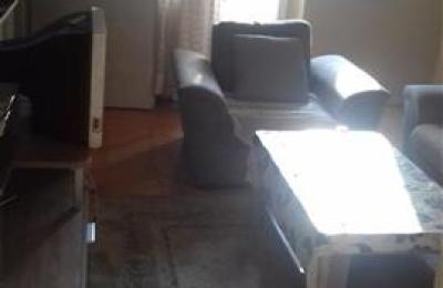 Shitet banesa 2 dhomëshe 53m2 kati 2 në Fushë Kosovë