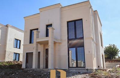 Shtepi Ne Shitje Ne Lagjen “Royal Green Residence” Ne Zllatar