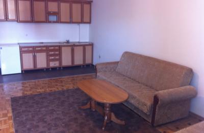 Ipet me qira banesa 2 dhomshe 65m2 kati 5 Emshir