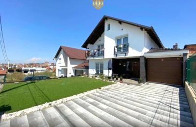 Shtëpi në SHITJE – 3 dhoma gjumi – Prishtinë – Kodra e Trimave.