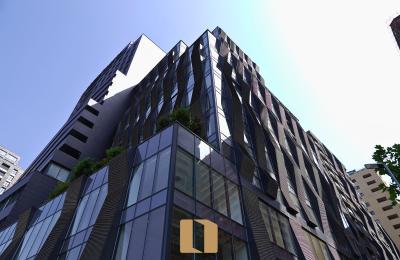 Ofrohet Zyre Me Qera Në Icon Tower