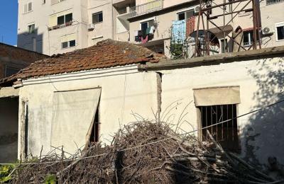 SHITET SHTËPI PRIVATE TEK KAZAZI, DURRËS